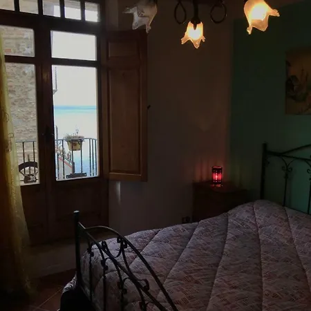 Casetta San Clemente U Bais Apartamento Scilla