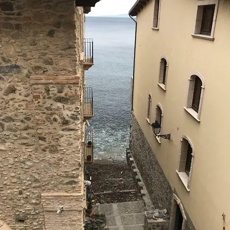 Casetta San Clemente U Bais Apartamento Scilla
